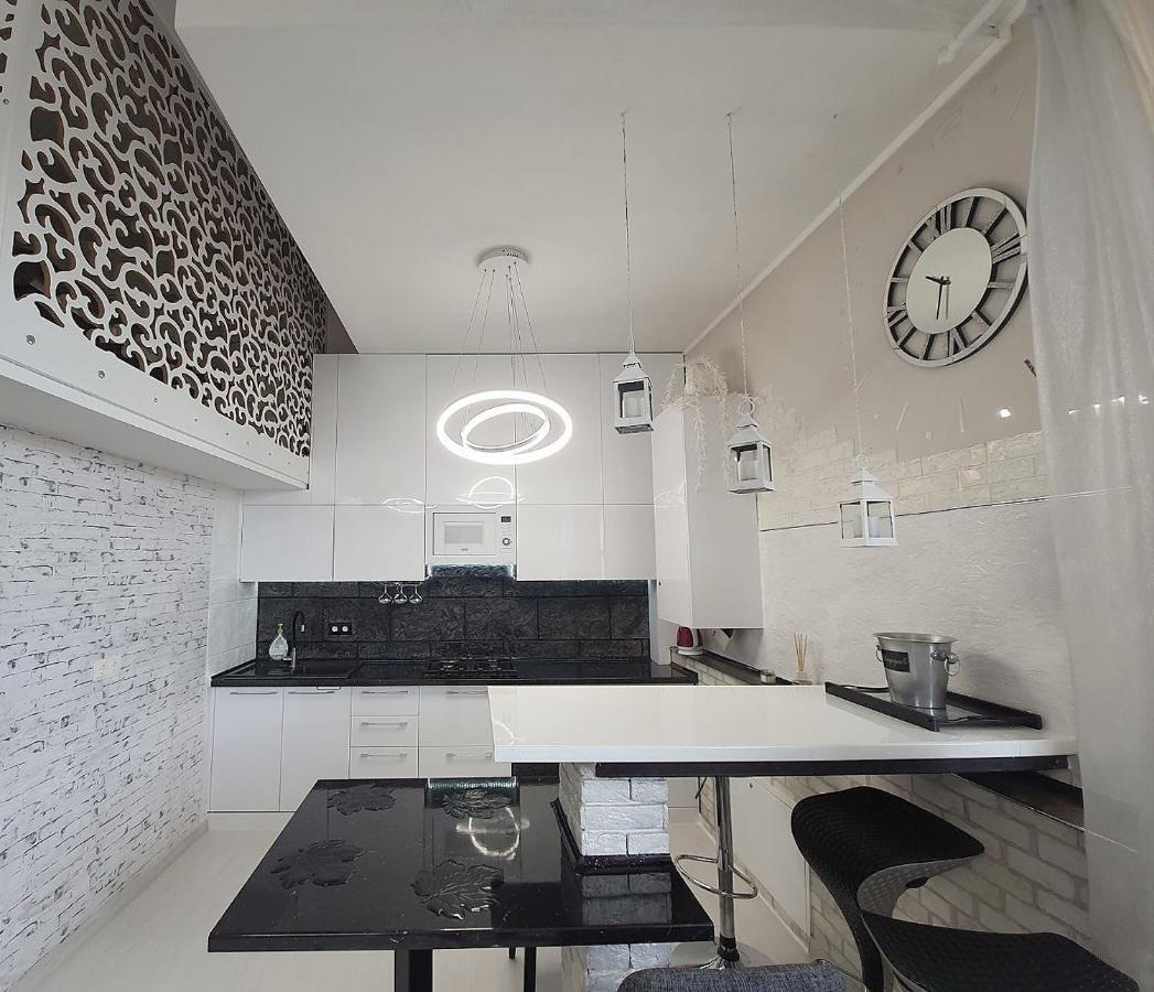 Apartment Penthouse Kischinau Exterior foto