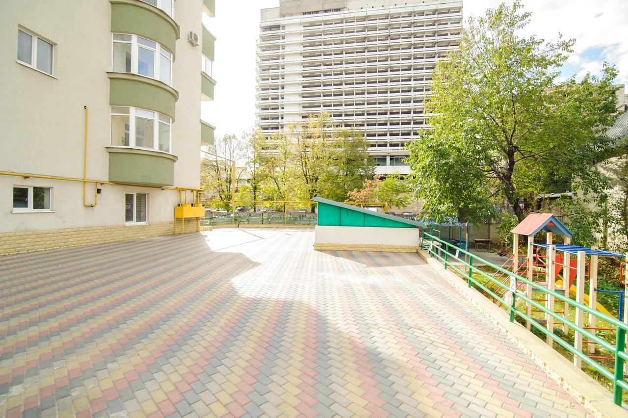 Apartment Penthouse Kischinau Exterior foto